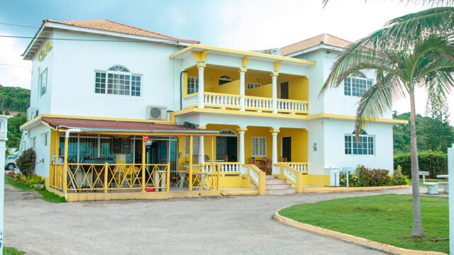 Global-Villa-Hotel-3.jpg