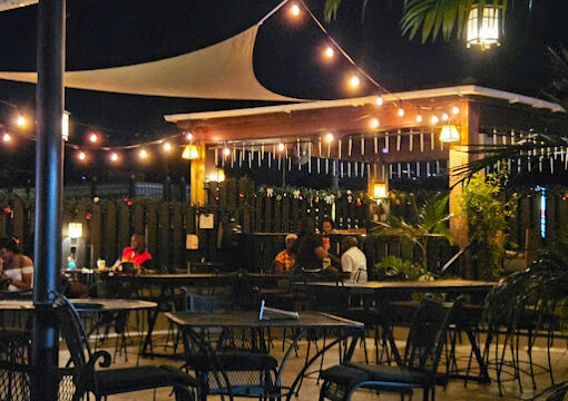 Macau-Gaming-Lounge-Bar-1.jpg