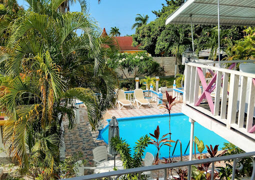 Pink-Hibiscus-Villa-1.jpg