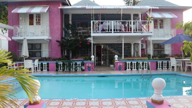 Pink-Hibiscus-Villa-3.jpg