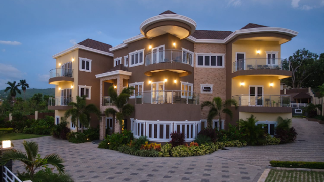 Sun-Seeker-Villa-1.png