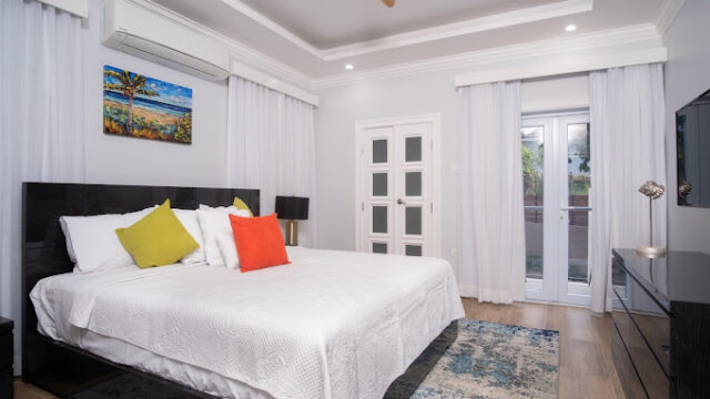 Sun-Seeker-Villa-2.jpg