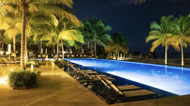 half-moon-jamaica-3.jpg
