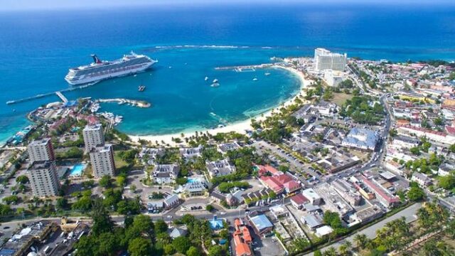 ocho-rios-town-1.jpg
