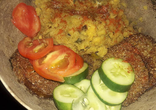 oluchis-ital-and-vgan-food-store-1.jpg