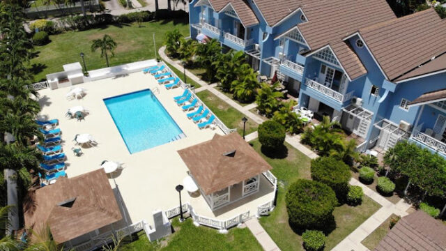 silver-palms-hotel-3.jpg
