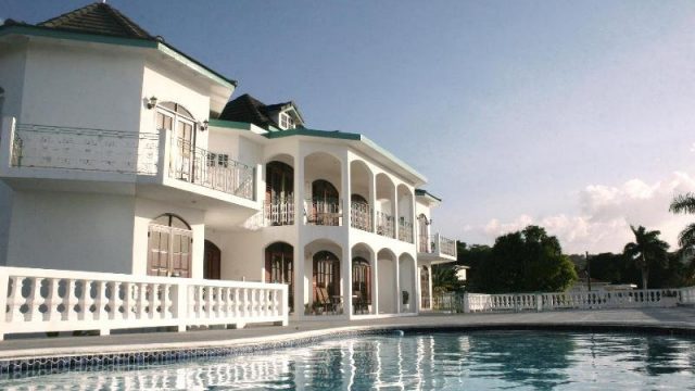 Seaview Chateau 22