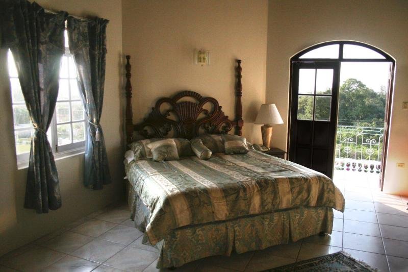 Seaview Chateau 23