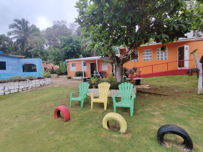 Aunty V Garden Paradise