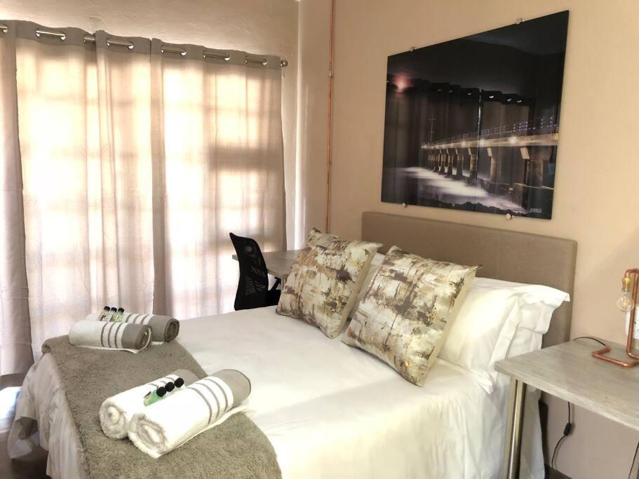 Bachelor’s Guest House