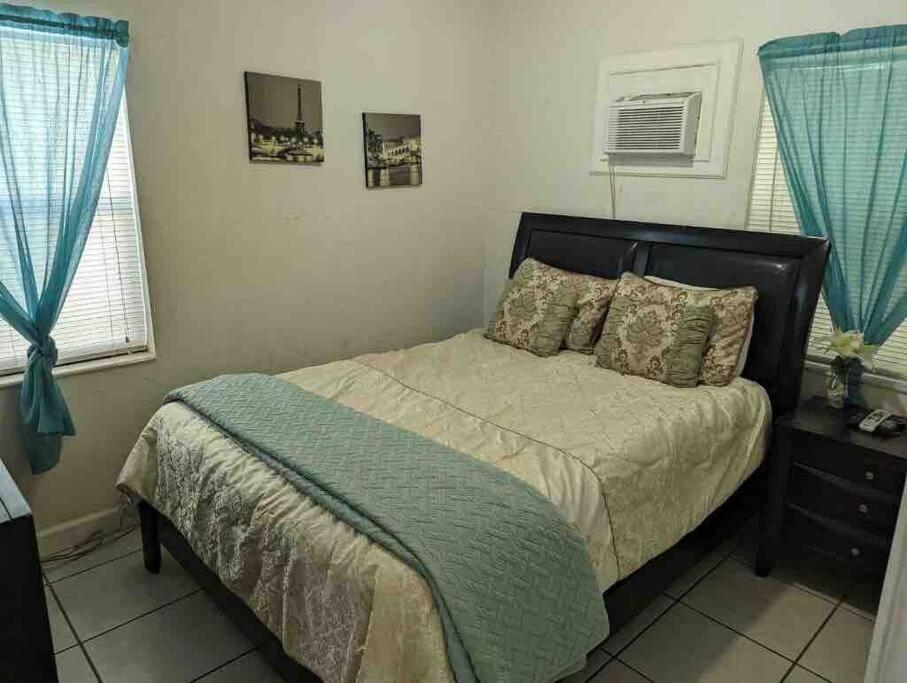 Beach One Bedroom 13 b