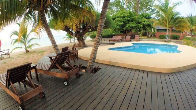 Beachfront Villa Beachnut 3