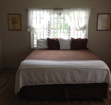 Brown’s Bungalow 1
