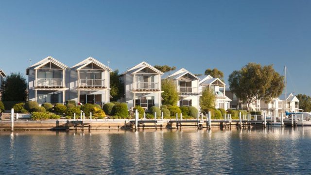 Captain’s Cove Beach Resort 2