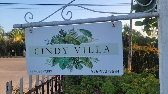 Cindy Villa 1