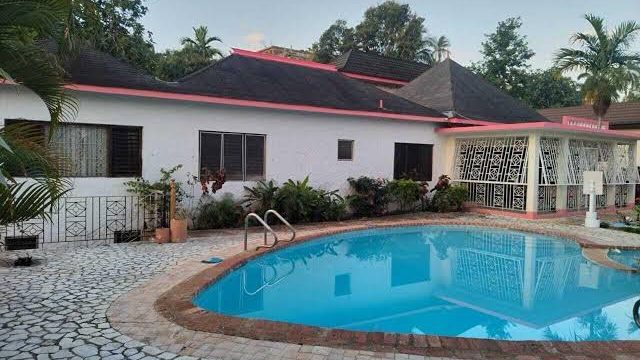 Comfort Kingdom Villa 1