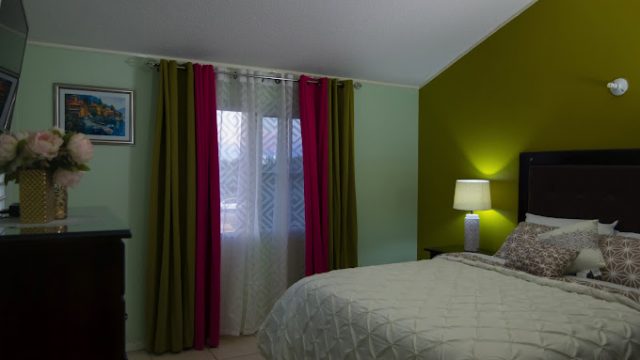 Country Club Comfort 2