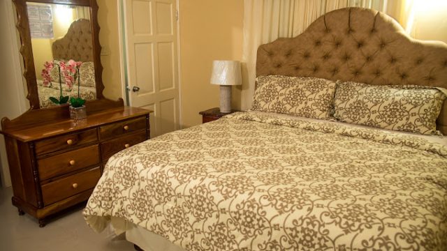 Dela-de-Rose Guest House 2