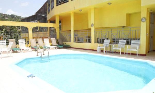 Executive Shaw Park 2