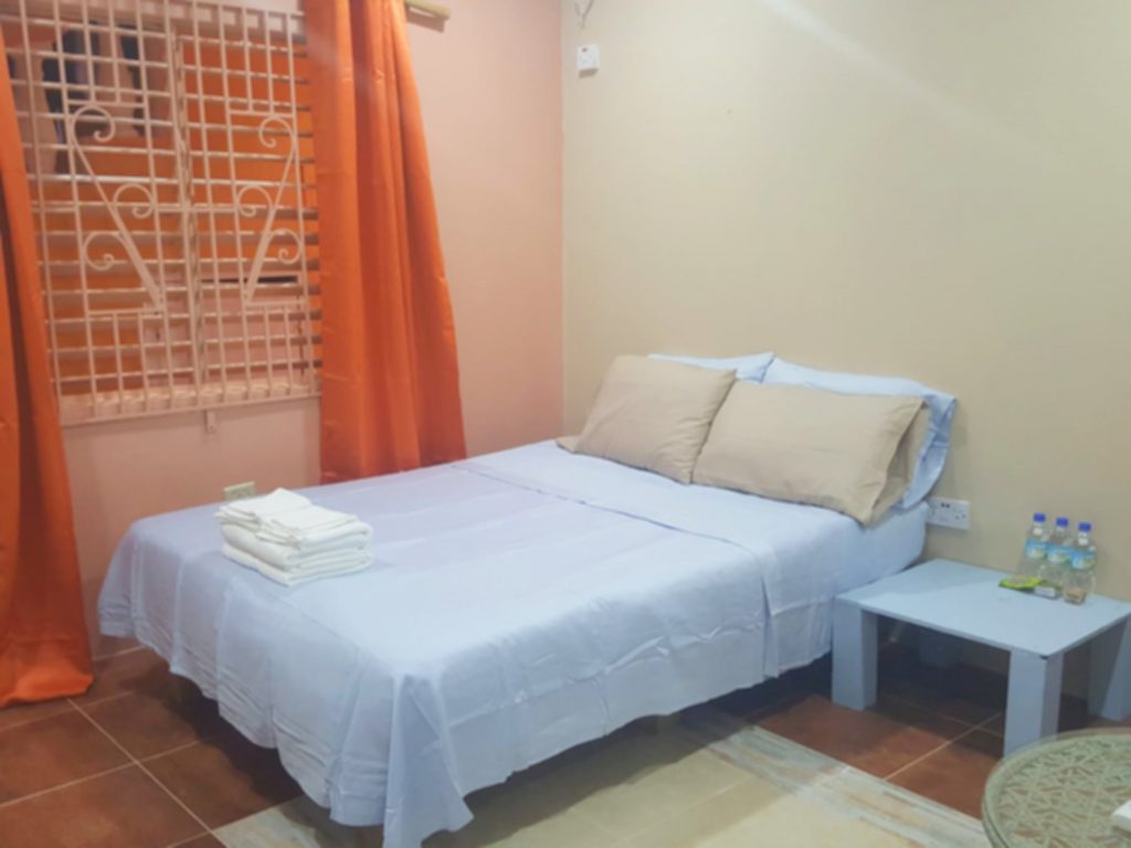 Halo & Isaiah’s Guesthouse & Hostel 2