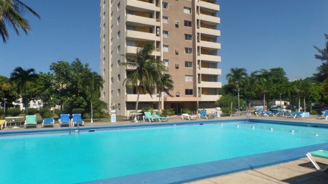 Island Breeze Studio 2