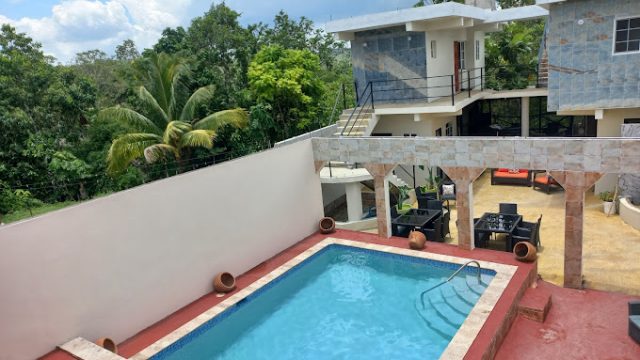 Lakeview Manor B&B Moneague 1