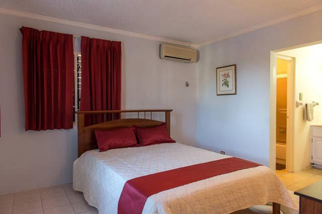 Lawrence Pool House 2