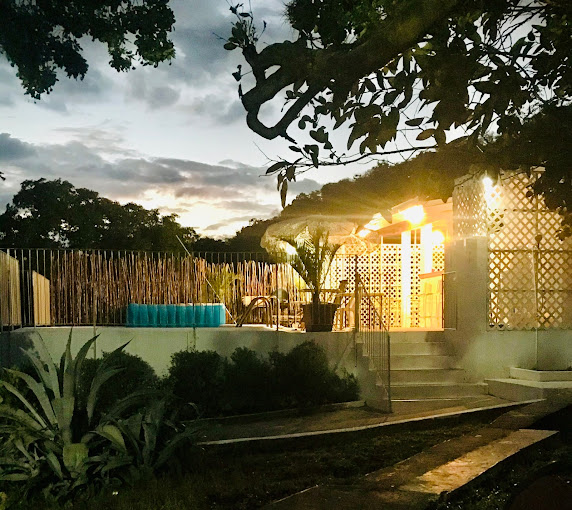 Milk And Honey Guesthouse/ Villa