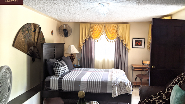 Oasis Living Getaway 1