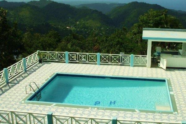 Paradise hill guesthouse 1