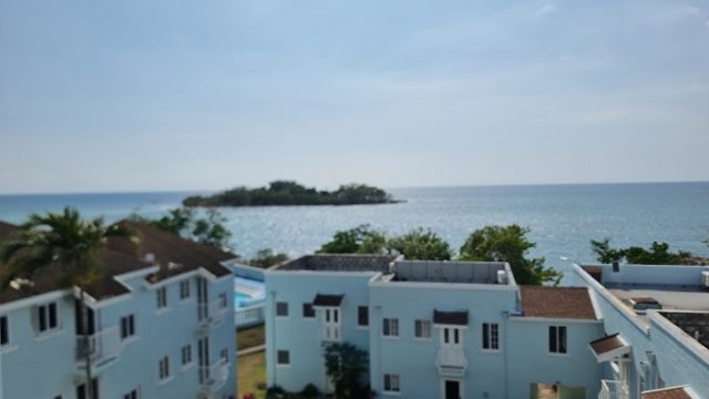 Point Village Resort 1