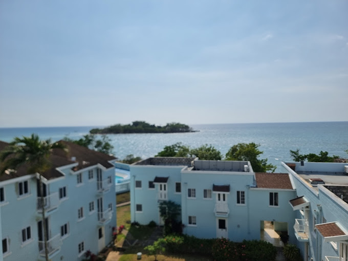 Point Village Resort 1