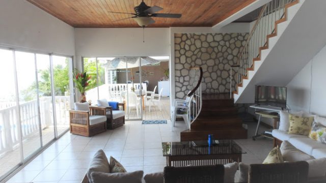 Sapphire Reef Villa 2