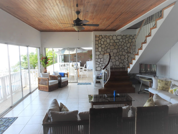 Sapphire Reef Villa 2