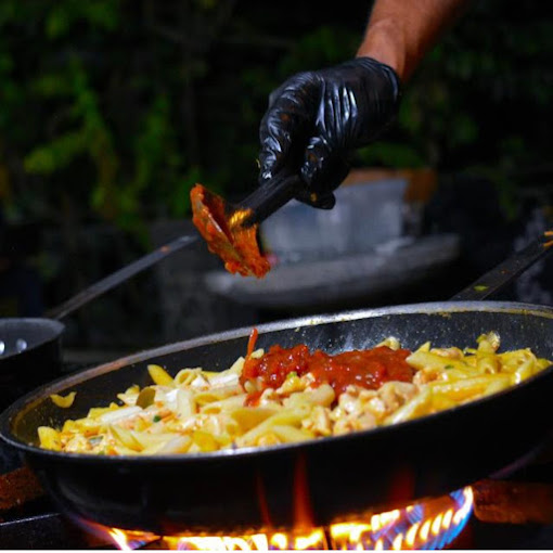 D’Lux Restaurant & Lounge 2