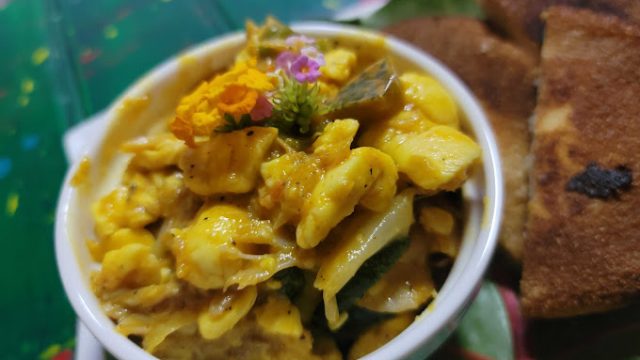 Inna De Lawn Restaurant 2