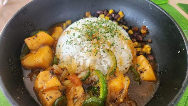 Julie Mango Restaurant 2