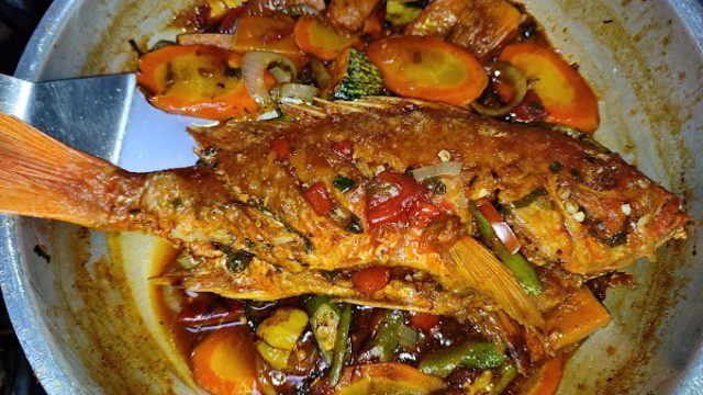 Lucky Crab Seafood Bar & Grill 2