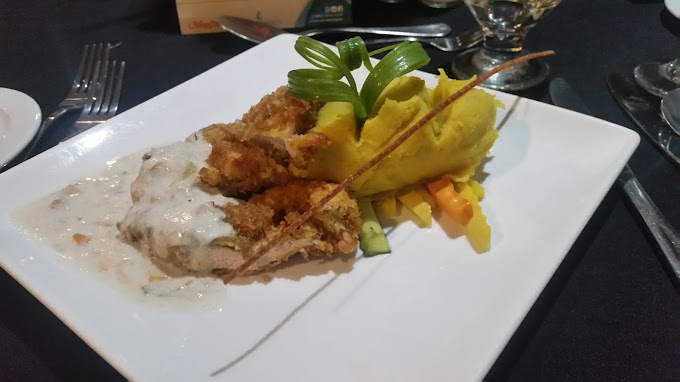 Mango Tree Restaurant 1