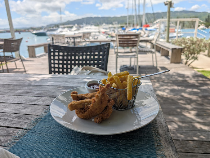 Marina Palms Restaurant & Bar 2