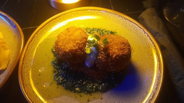 RawBar Restaurant & Lounge 2