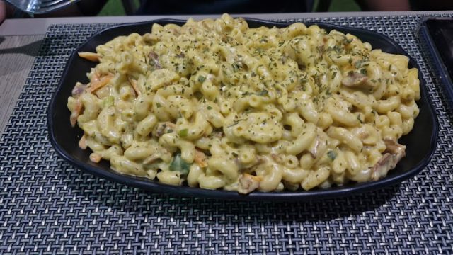 Rooftop Chillinz Bar & Lounge 2