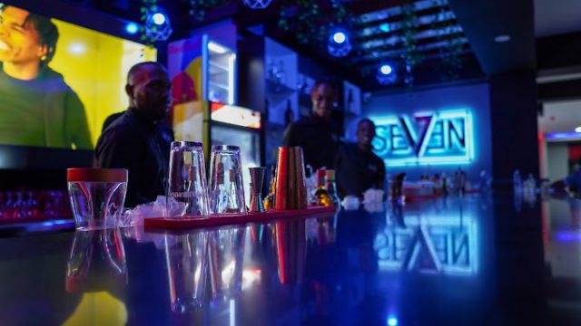 Seven Ultra Lounge 1