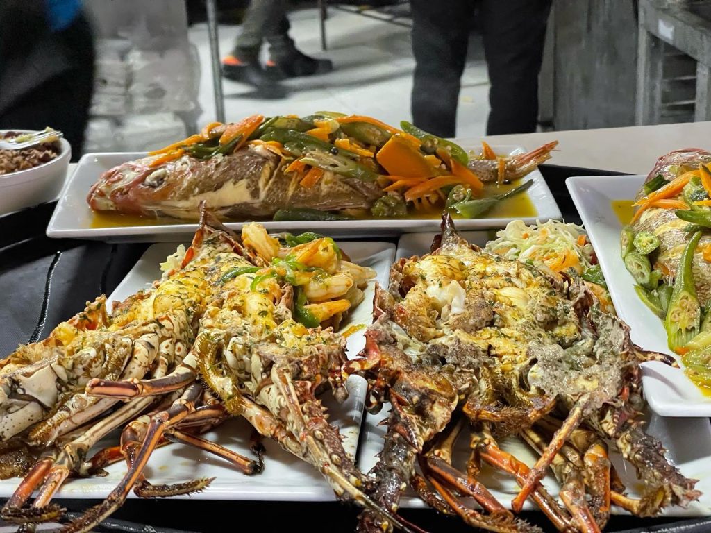 Sharkies Seafood Restaurant 4