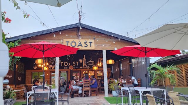 Toast Restaurant and Gelato 1