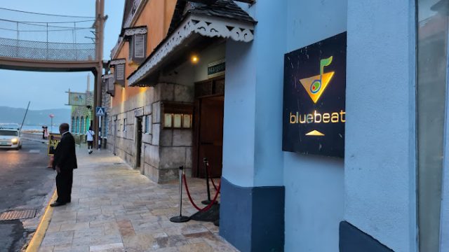 blue beat ultra lounge 3