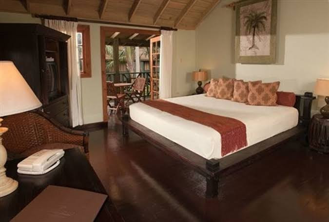 Sunset-At-The-Palms-Resort-2