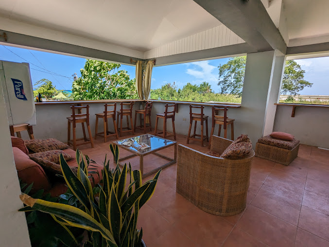 Airport-Beach-Hotel-1