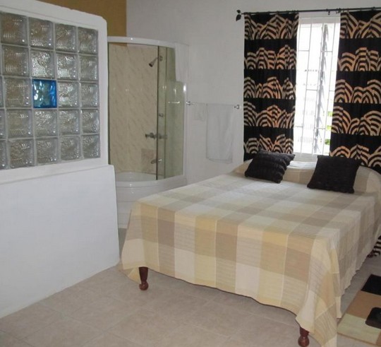 Barefoot Guest House 23