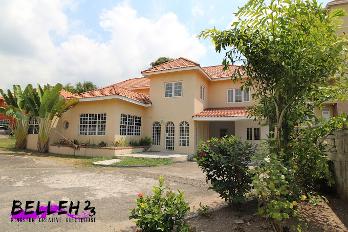 Belleh23-Kingston-Creative-Guesthouse-2